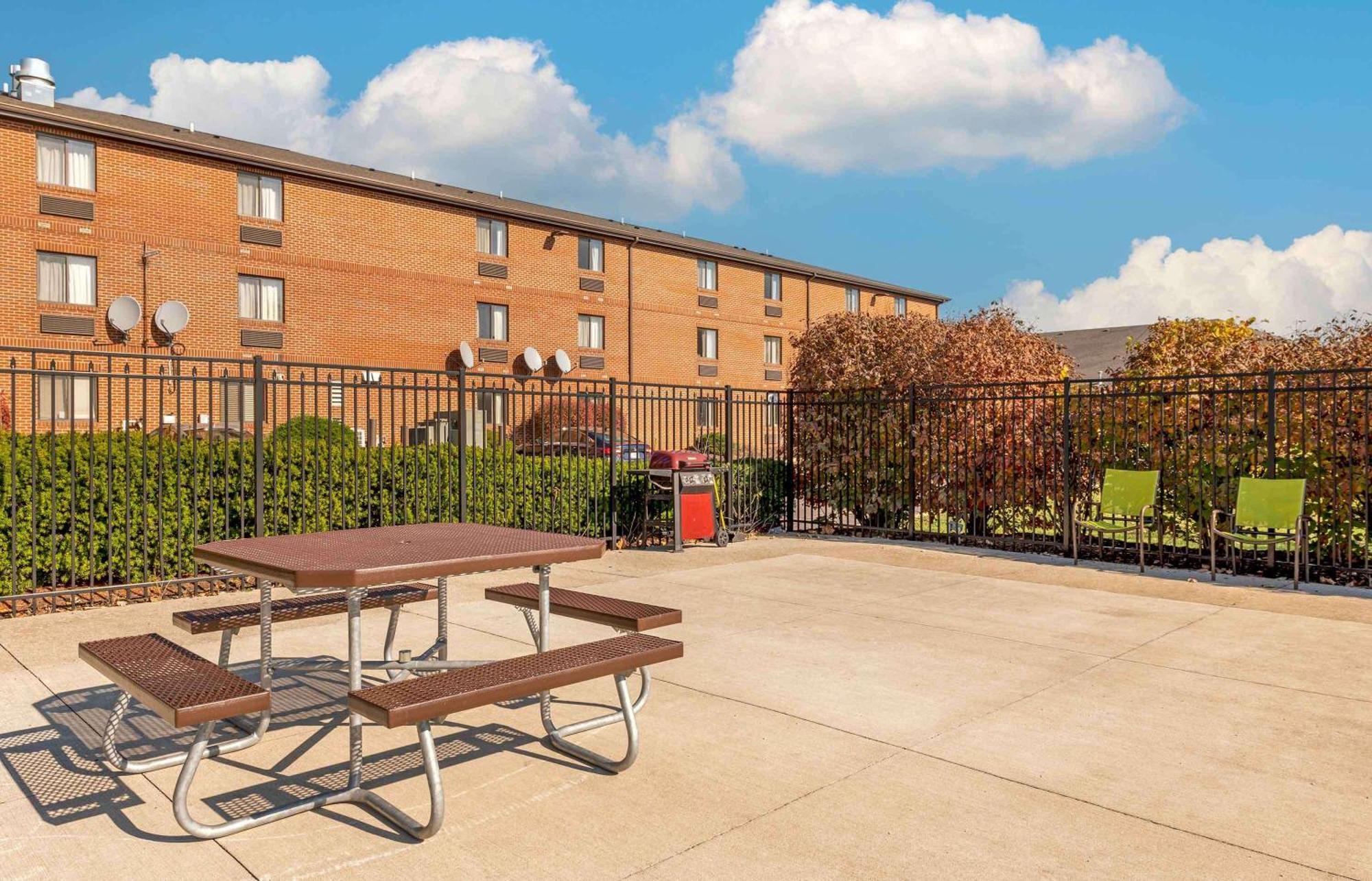 Extended Stay America Suites - Fort Wayne - North Esterno foto